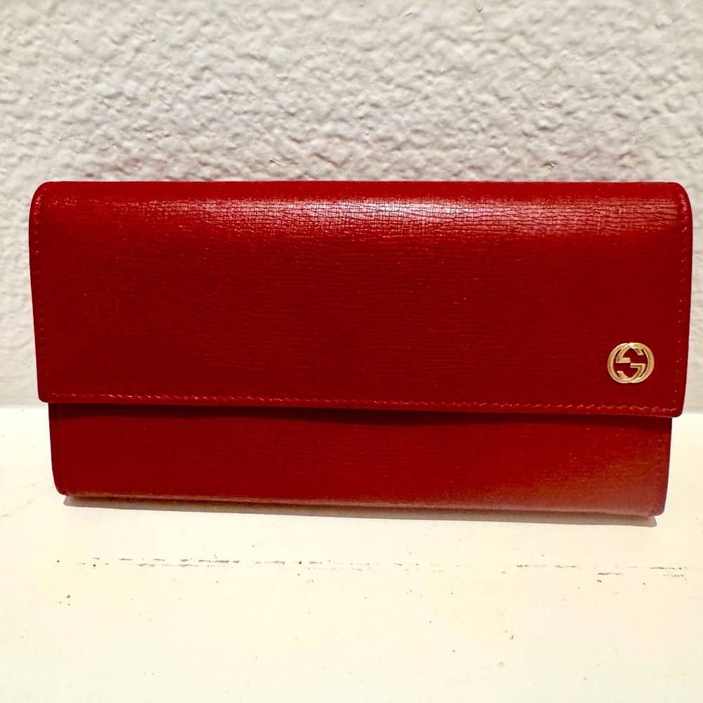 Gucci long wallet brand new authentic